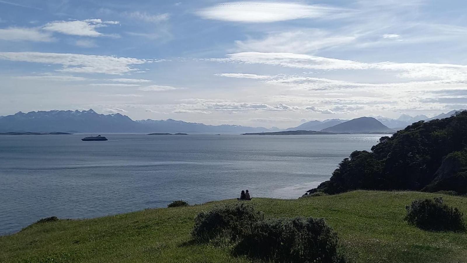 Hostel Comunidad Ushuaia Eksteriør bilde